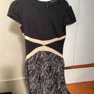 NWT Short sleeve dress with lace bottom